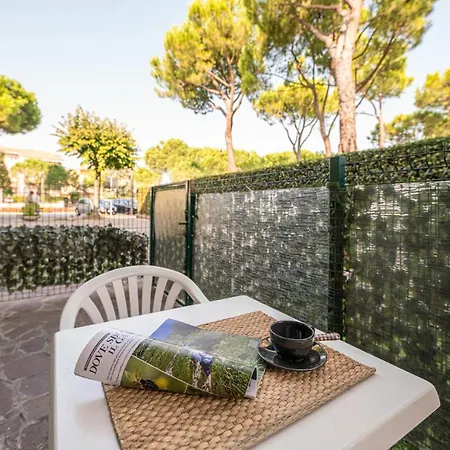 Gardappartamenti Campiello Pool Lägenhet Sirmione